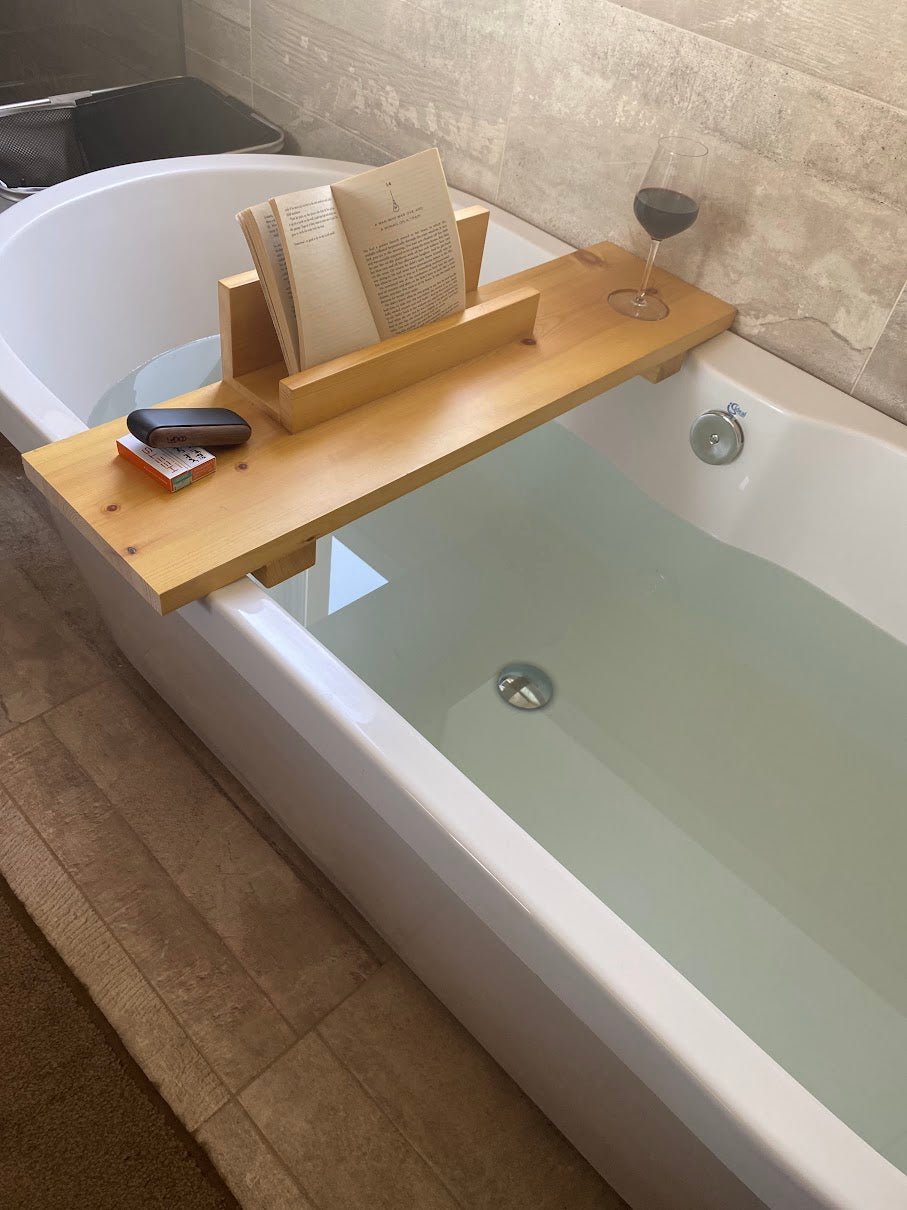 http://wood-workers.co/cdn/shop/products/wooden-bathtub-tray-118621.jpg?v=1689846066&width=1024