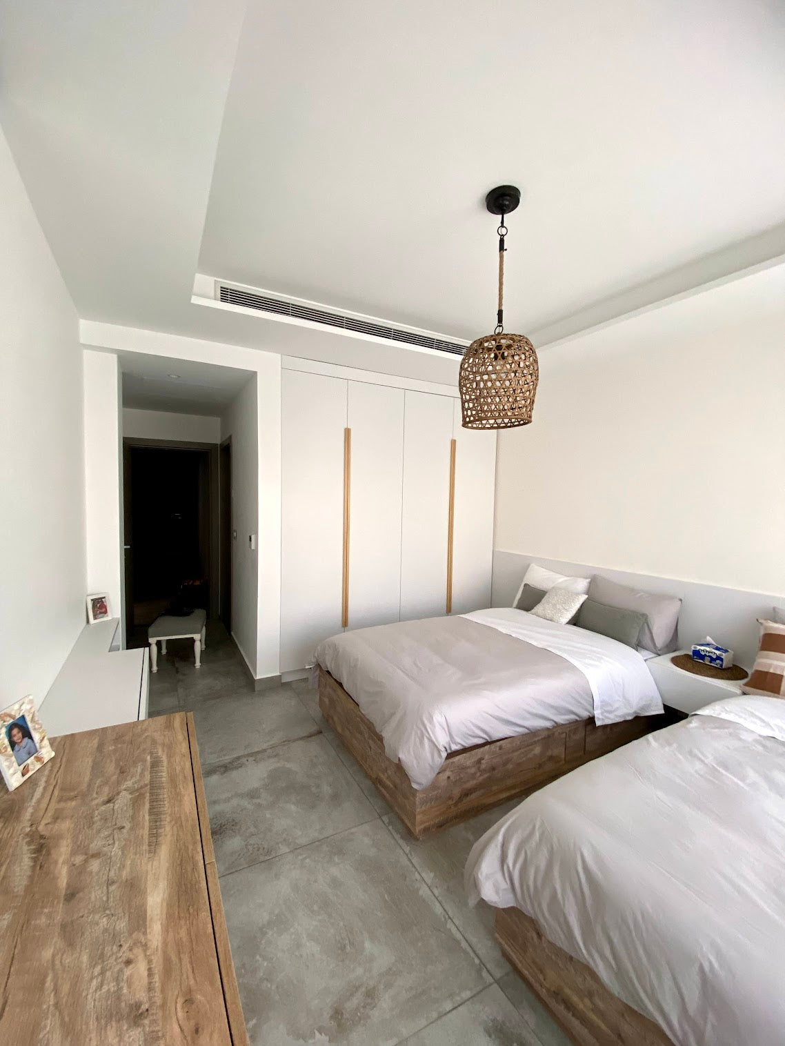 Summer house twin bedroom