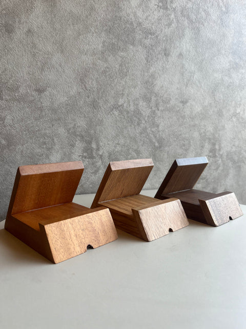 Handcrafted Wooden Mobile Holder – Sleek and Functional