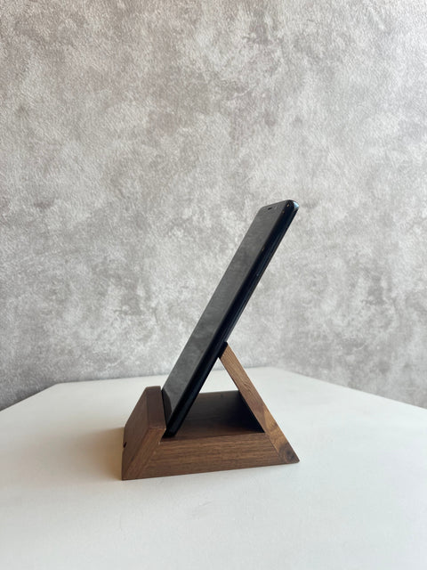 Handcrafted Wooden Mobile Holder – Sleek and Functional