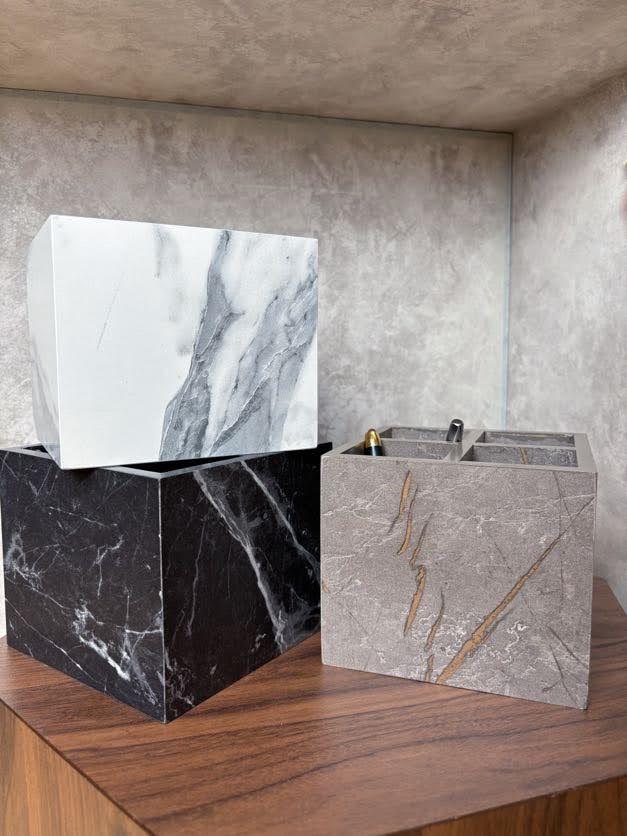 Marble-Textured Wooden Pen Holder – Stylish Desk Accessory