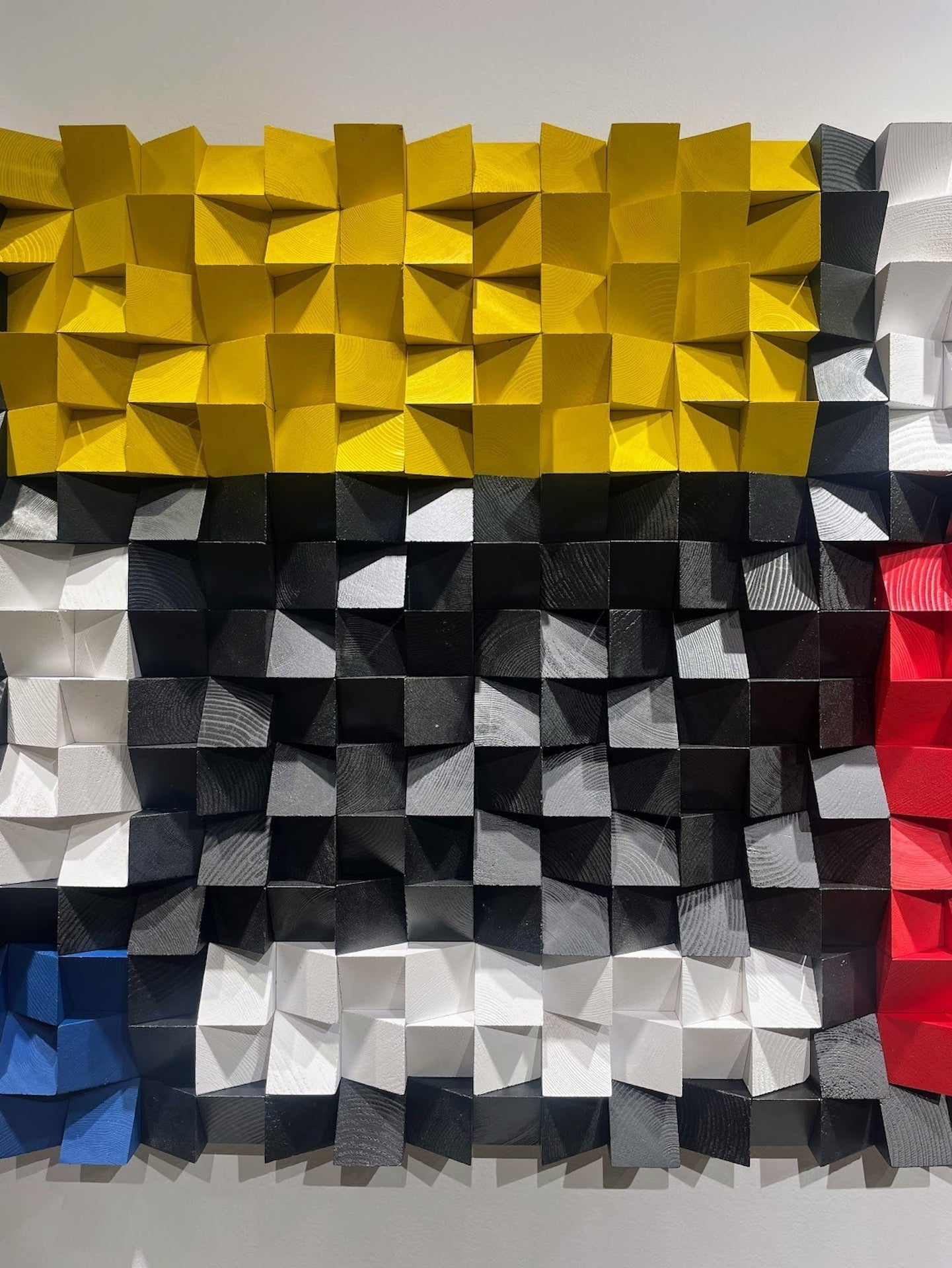 فن حائط خشبي حديث