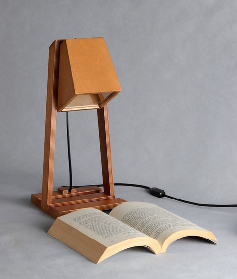Modern Oak Table Lamp - Wood Workers Global